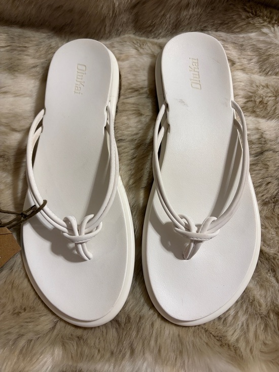 OluKai Shoes - OluKai White Aka FlipFlops